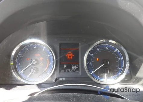 2018 Toyota Corolla Le from USA, damaged, VIN 2T1BURHE6JC062284